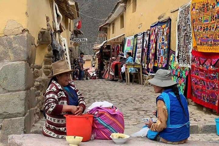 Sacred Valley Inca Circuit: Full-Day Tour to Pisac, Ollantaytambo, Moray & Maras photo 2