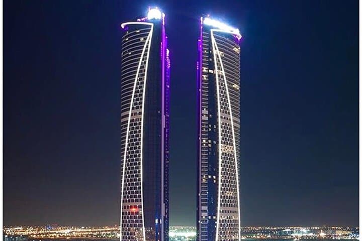 Half-Day Dubai Highlights Tour with Pickup: Burj Khalifa, Palm Jumeirah & Souks photo 3