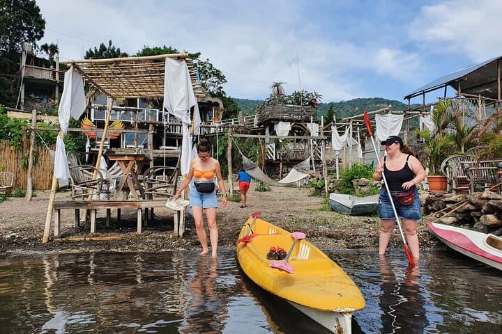 Paddle Lake Atitlán: Kayak from San Pedro to Las Cristalinas photo 4