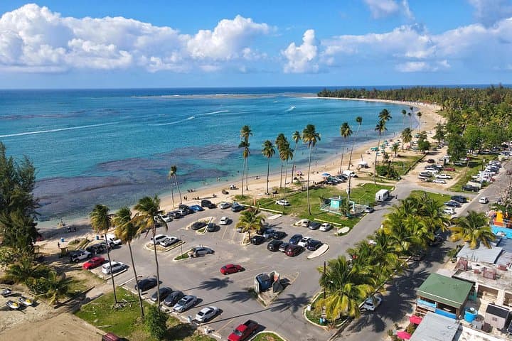 Luquillo Beach & Kiosks Shuttle from San Juan: Day Trip to El Yunque’s Coast photo 3