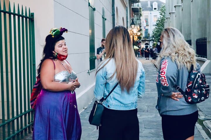New Orleans French Quarter Dark History & Haunted Comedy Walking Tour photo 2