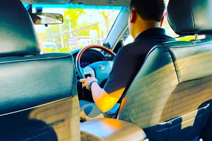 San Diego Private Airport Transfer: Hotel to SAN Shuttle (Private, Reliable) photo 3