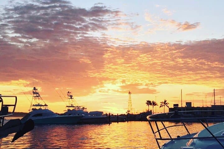 Cabo San Lucas Sunset Catamaran Cruise to El Arco (2.10 Hour) photo 5