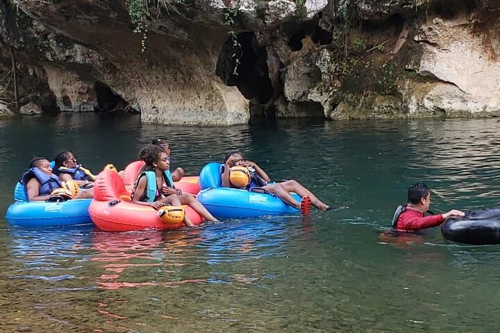 Belize Cave Tubing Adventure: Rainforest Hike, Maya Caves & Lunch photo 3