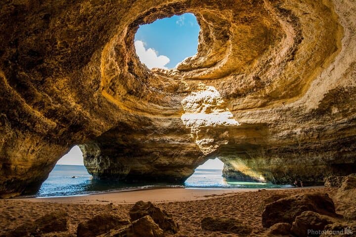 Portimão to Benagil Adrenaline Wave: 90-Minute Speedboat Cave Tour in the Algarve