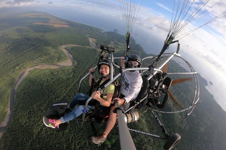 Long-Distance Paramotor Trike Flight from Jaco — 40-Mile Coastal Air Tour photo 3