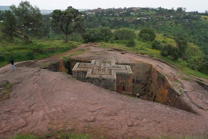 Two-Day Lalibela: Rock-Hewn Churches, Coffee Ceremony & Highland Views photo 3