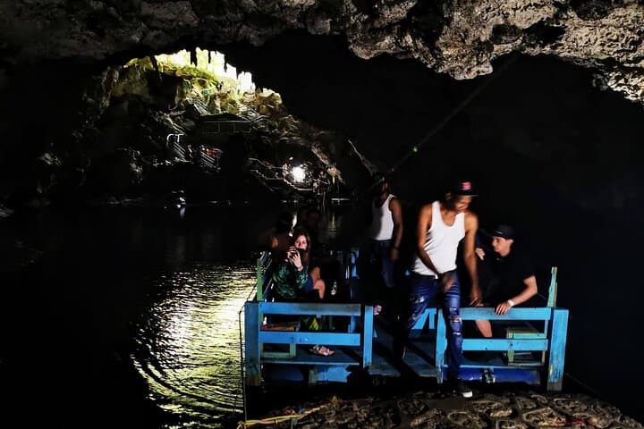 Explore Los Tres Ojos Caves — Santo Domingo's Urban Karst Park photo 3
