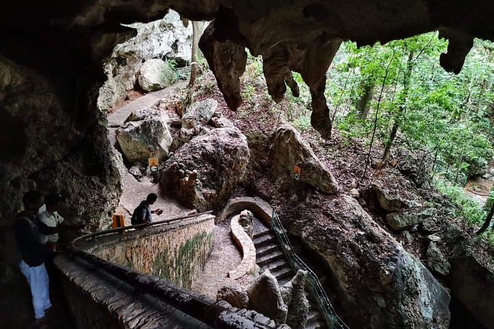 Explore Los Tres Ojos Caves — Santo Domingo's Urban Karst Park photo 6
