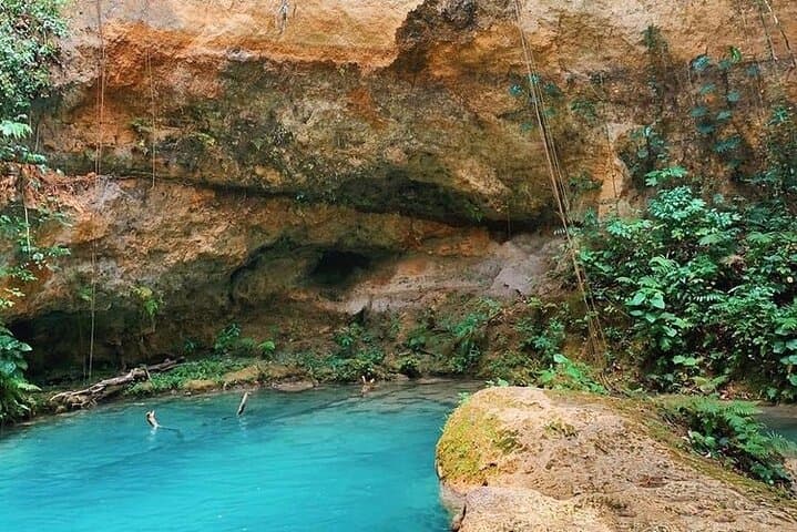 Martha Brae Rafting and Blue Hole Combo Tour from Montego Bay photo 6