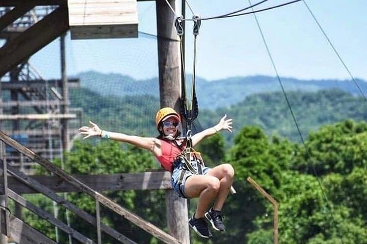 Montego Bay to Dunn's River Falls: Zipline, Horseback Ride & Waterfall Climb Combo photo 4