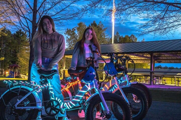 Exploring Door County by Sunset Glow Roll E-Bike: A Unique Twilight Adventure photo 4