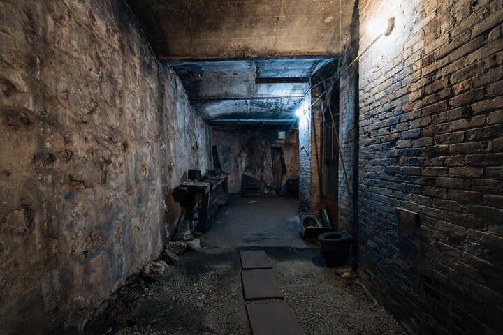 Beneath the Streets: Seattle Underground History Tour in Pioneer Square photo 6