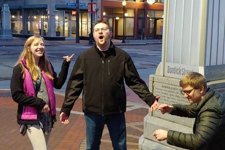 Zombie Scavenger Hunt in Lower Manhattan: Interactive Survival Game in NYC photo 6