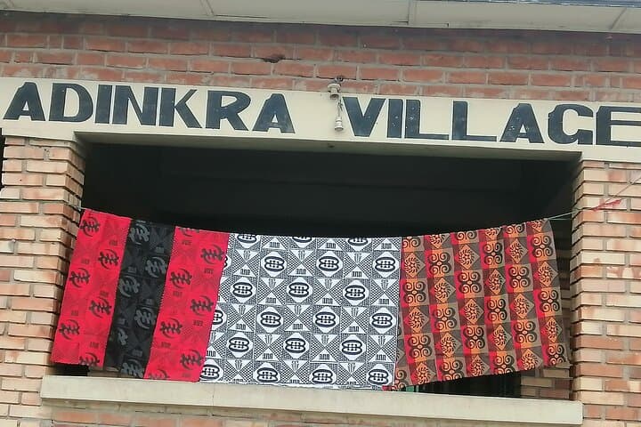 Kumasi in 48 Hours: Asante History, Kente Weaving & Adinkra Village photo 5