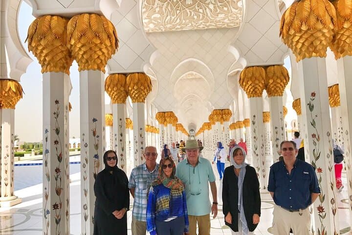 Private Abu Dhabi Day Tour — 8-Hour Custom City Experience photo 3
