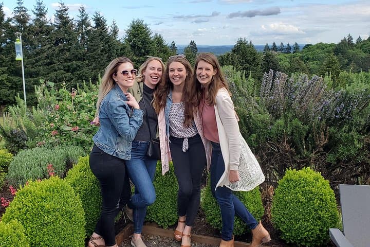 Willamette Valley Pinot Noir & Wood-Fired Pizza Pairing Tour — Day Trip from Portland photo 3