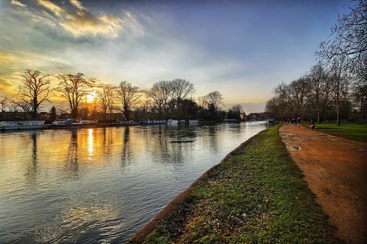 Oxford Hidden Gems Self-Guided Tour & Treasure Hunt (1-Day Pass) photo 4