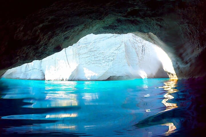 Private Romantic Sailing to Kleftiko: Half-Day Milos Cruise & Cave Swim photo 5