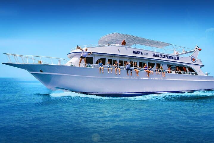 Introductory Red Sea Scuba: 1:1 Guided Dive from Hurghada on a 27m Boat photo 2