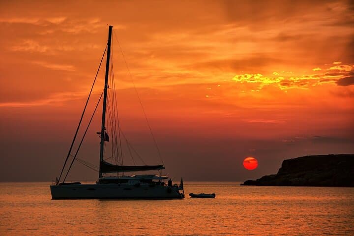 Ocho Rios Sunset Catamaran Cruise with Dinner — Sail, Dine & Dance photo 2