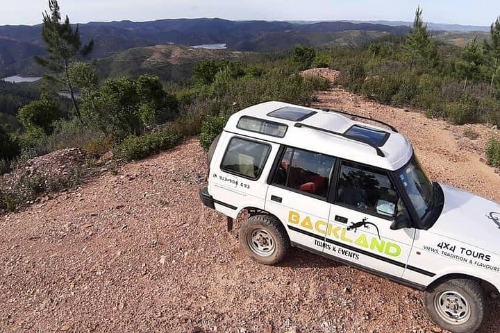4-Hour Serra de Monchique Adventure: Fóia Peak, Monchique Village & Tasting photo 5