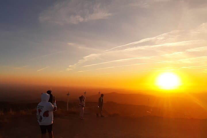 Sunset Safari Algarve: 4-Hour 4x4 Tour to Foia with Distillery Tasting