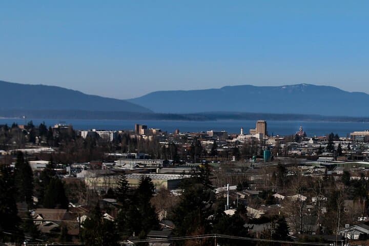 Private Border Corner Tour from Bellingham — Peace Arch, Lynden & Birch Bay photo 3