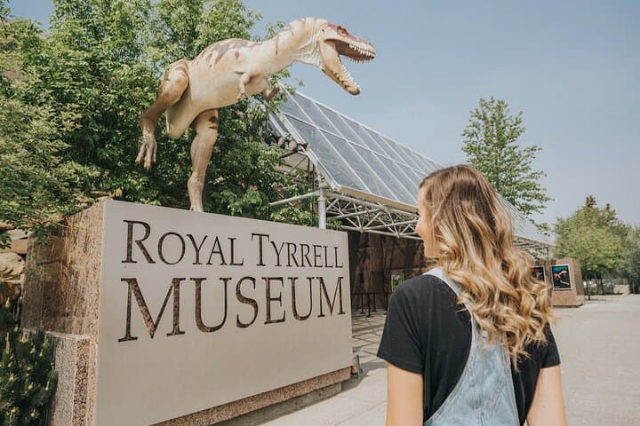 Drumheller Dinosaur Valley & Horseshoe Canyon Day Tour from Calgary photo 6