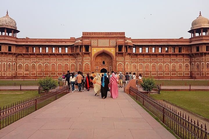 Sunrise at the Taj Mahal: Private Full-Day Tour from Delhi photo 4