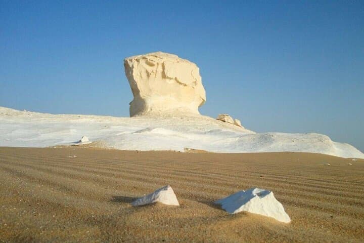 3-Day White Desert & Bahariya Oasis Safari: Camping, Dunes & Rock Formations from Cairo