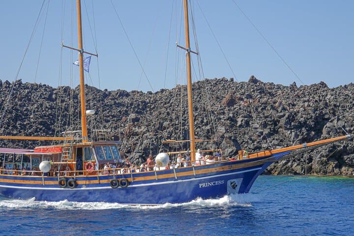 Santorini Volcano Cruise: Hot Springs & Thirasia Day Tour photo 3
