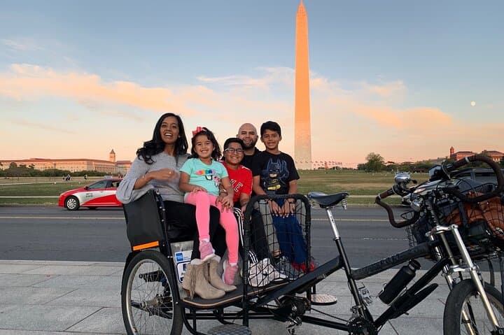 Pedicab Tour of the National Mall: Private Guided Sightseeing in Washington, DC photo 2