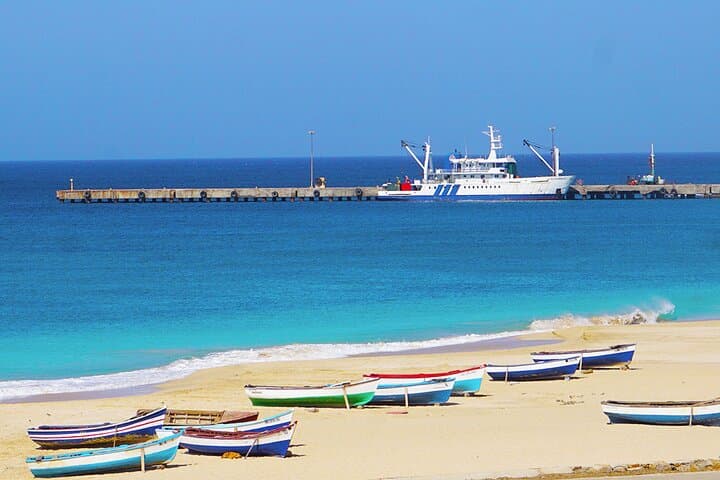 Maio Private Harbour Transfer: Vila do Maio Door-to-Door Pickup