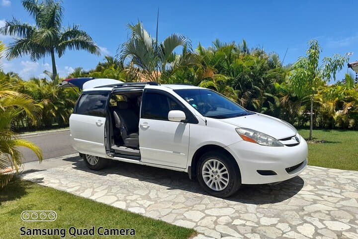 Private Airport Transfer Puerto Plata to Samaná (Las Terrenas) - 200 km Scenic Minivan photo 3