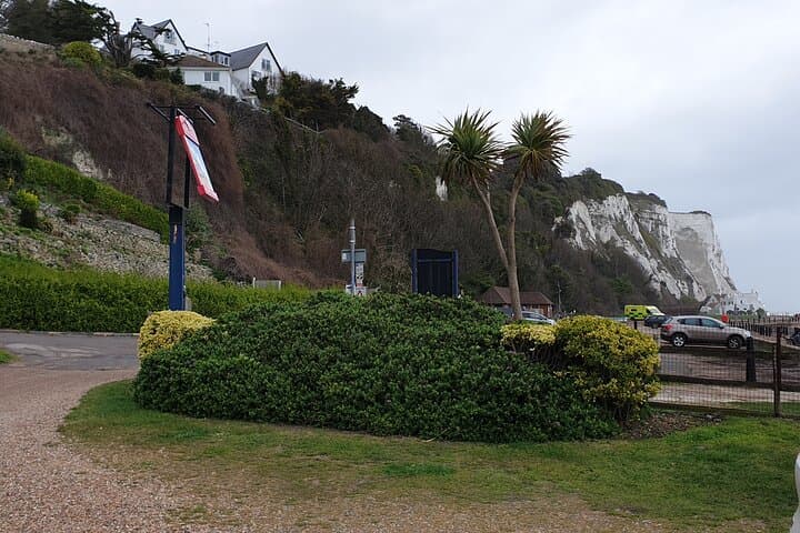 Private Driver Day Trip from London to Leeds Castle, Canterbury & the White Cliffs photo 4