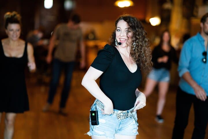 Honky-Tonk Line Dancing on Broadway: 1-Hour Nashville Class with Souvenir Video