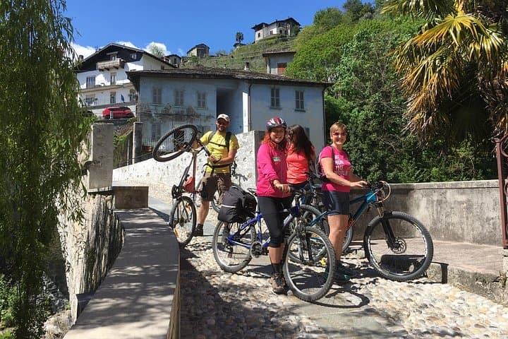 Lake Como Bike Tour: Colico to Domaso via Pian di Spagna