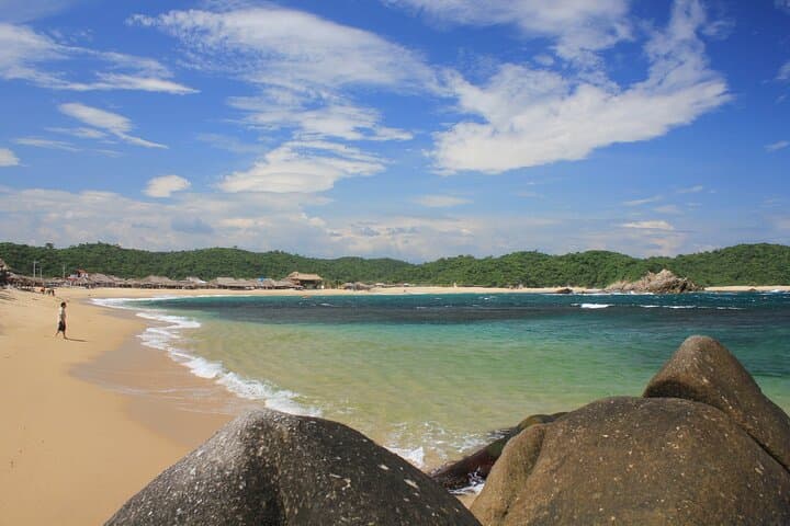 Bays of Huatulco Boat Tour: Snorkel Chachacual, Spot Dolphins & Lunch in Maguey Bay photo 2