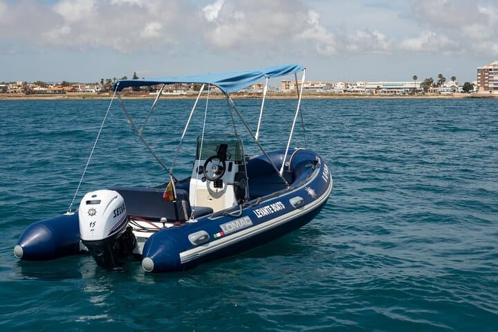 Self-Drive LOMAC 460 Rental in Torrevieja — 4‑Hour Private Boat Charter photo 4