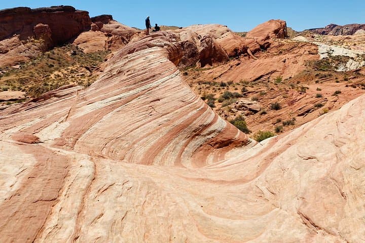 Valley of Fire State Park Day Tour from Las Vegas — Guided Hike & Petroglyphs photo 2