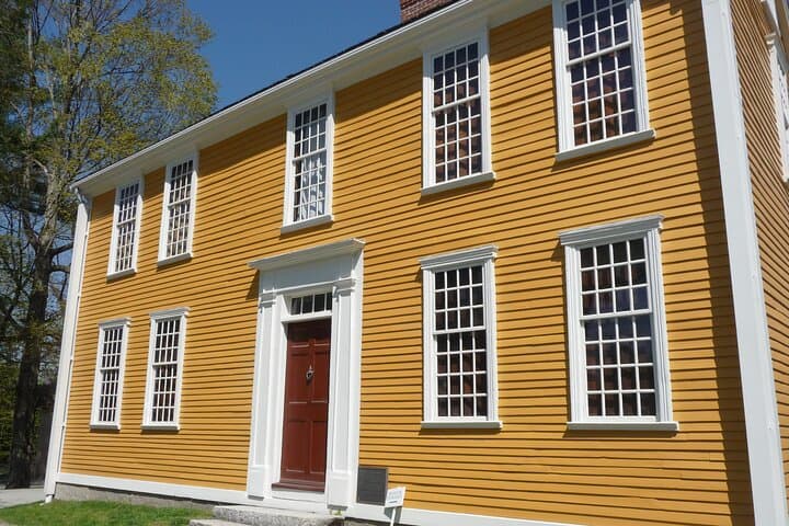 Exploring Revolutionary Boston: A Full-Day Minivan Tour through History and Heritage photo 5