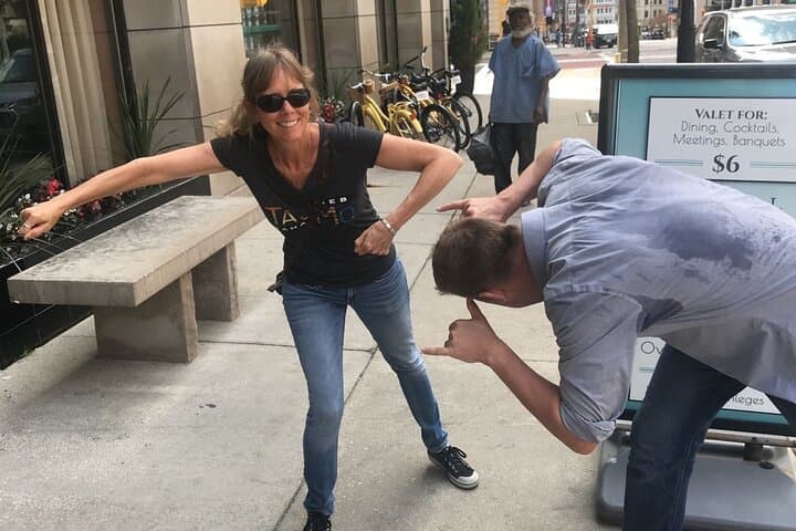Dallas Scavenger Hunt: App-Led Downtown Adventure with a Remote Host photo 5