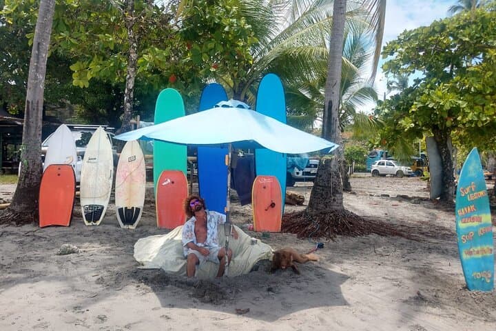 Private Surf Lessons on Manuel Antonio Beach: Learn to Stand with Alejandro photo 6