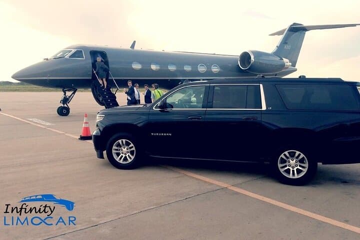 Reagan National Airport Private Transfer — DCA to Washington DC Black Car Service photo 6