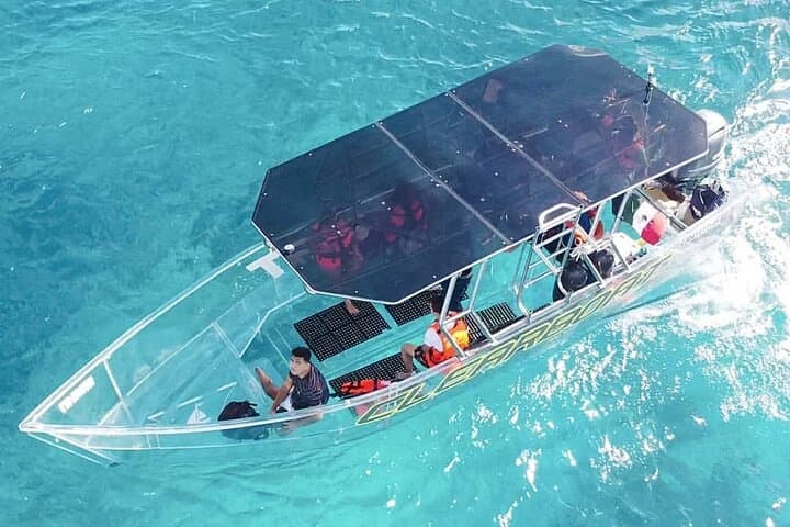 Clear Boat Tour Cancún: Nichupté Lagoon to Caribbean Reefs photo 2