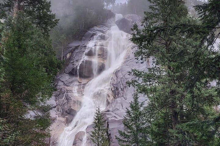 Sea-to-Sky Private Day Tour: Vancouver, Squamish & Shannon Falls
