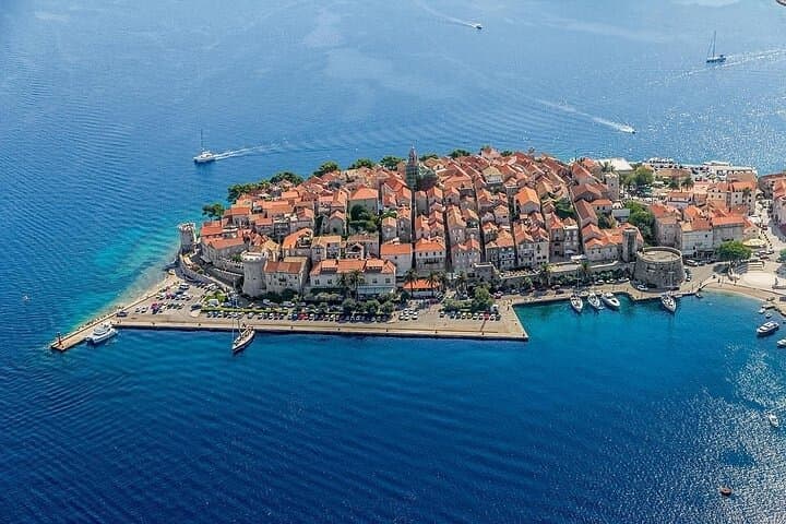 Private Korcula Day Trip from Dubrovnik with Peljesac Wine & Oyster Stops photo 1