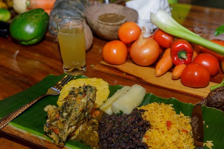 Manuel Antonio Cooking Class & Medical Plants Garden Tour