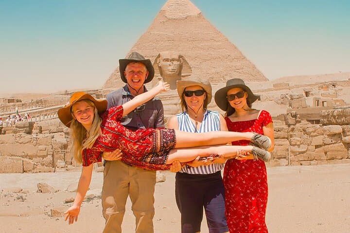 Hurghada to Cairo & Giza Day Trip: Pyramids, Sphinx and Egyptian Museum photo 6